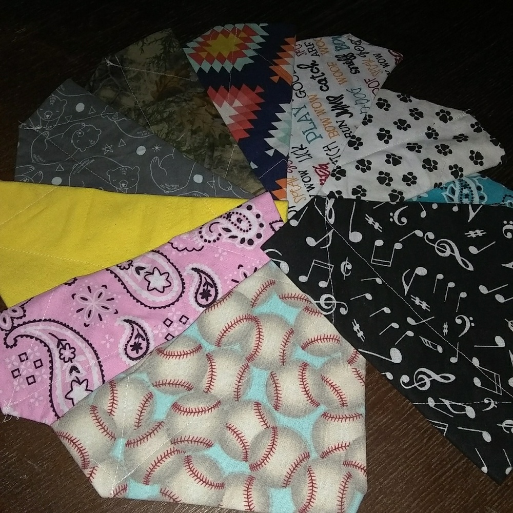 Pet collar bandanas